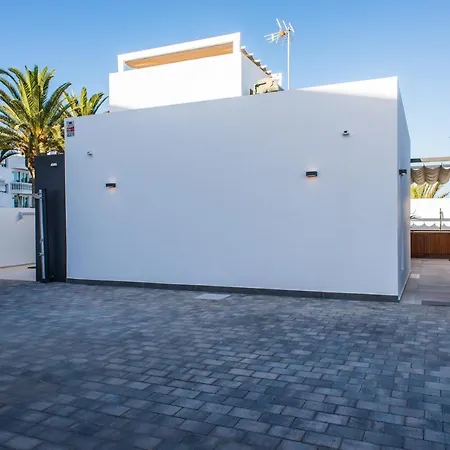 Luxury Sunrise Private Pool By Holidays